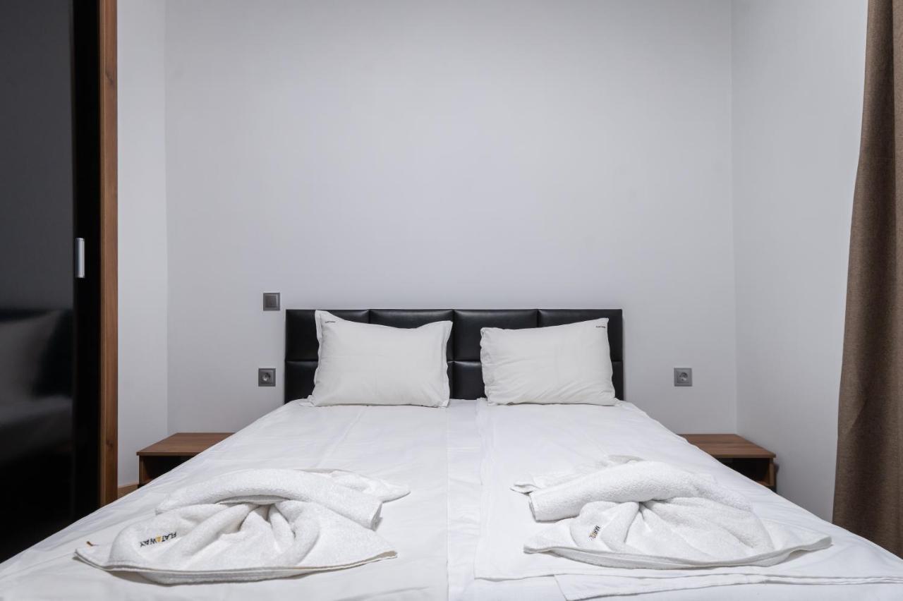 La Luna - High-End 2Bd Flat In The Top Centre By Flat Mаnager Sofia Exterior foto