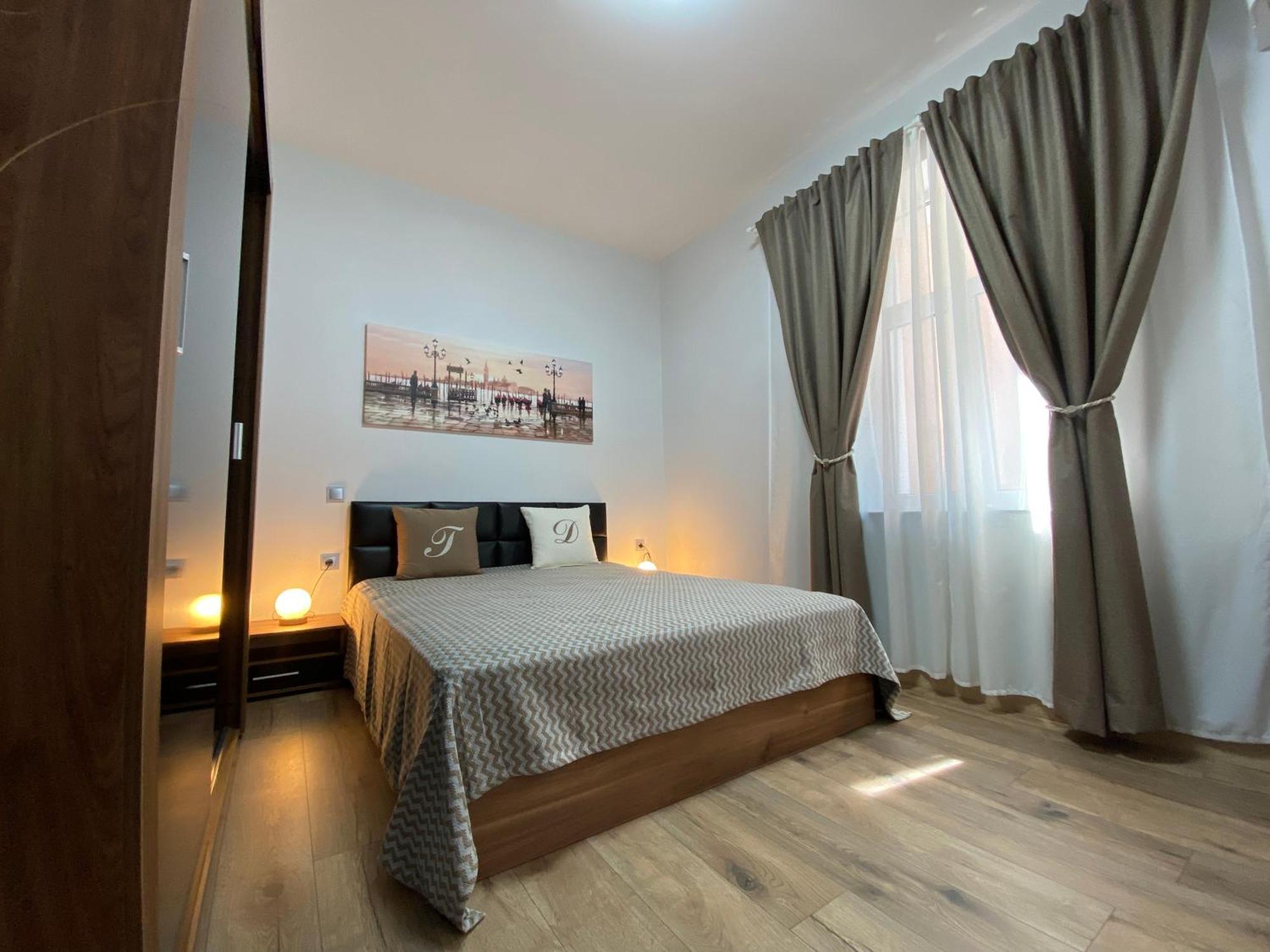 La Luna - High-End 2Bd Flat In The Top Centre By Flat Mаnager Sofia Exterior foto